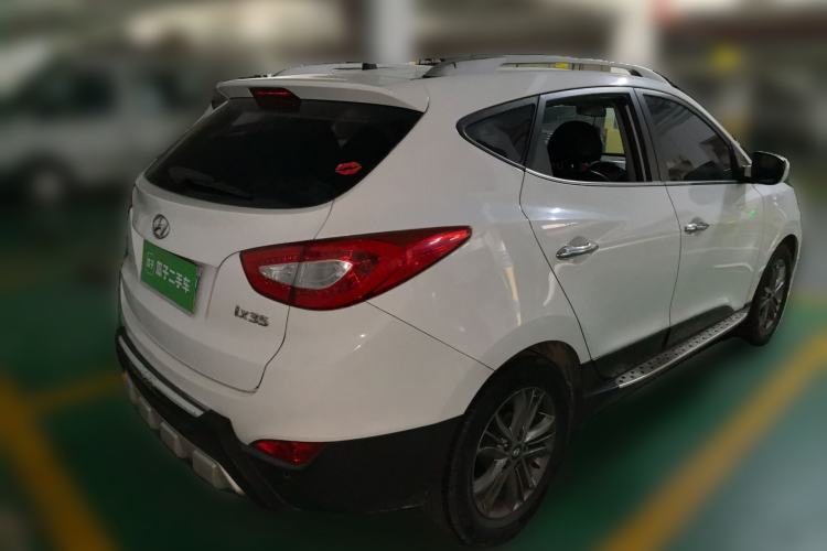 Used Hyundai ix35 2015 2.0L Automatic 2WD Smart Version China V Standard Rear Right 45 Deg