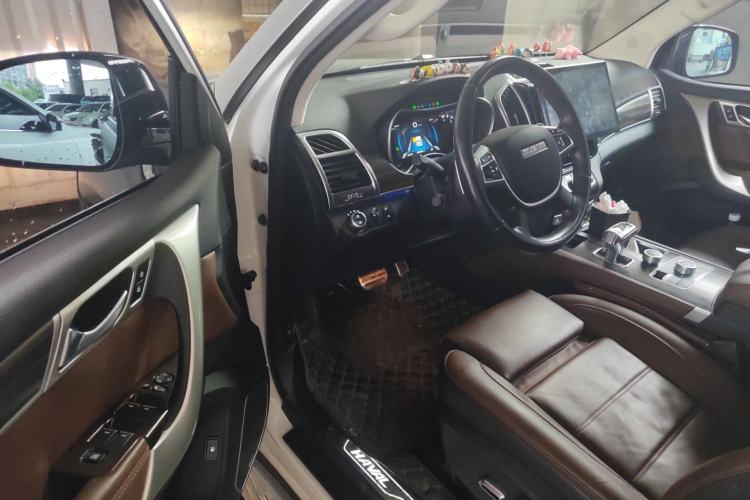 Used Haval H9 2017 2.0T Diesel 4x4 Premium 5-Seater
