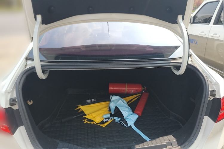 Used Ford Escort 2015 1.5L Manual Fashion Edition
