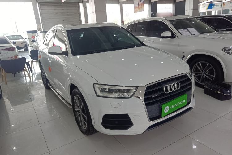 Used Audi Q3 2017 40 TFSI quattro all-wheel-drive sport model
