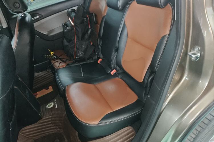 Used Skoda Yeti 2016 1.4TSI DSG Advanced Edition Left Rear Seat