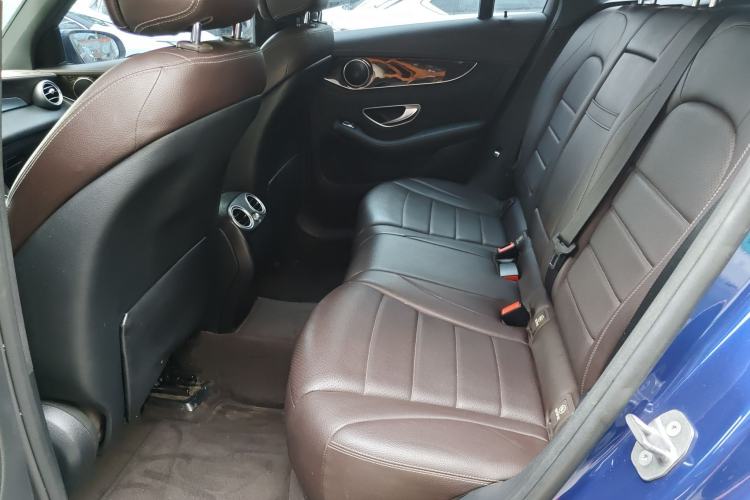 Used Mercedes-Benz GLC 2017 GLC 260 4MATIC Luxury Model
