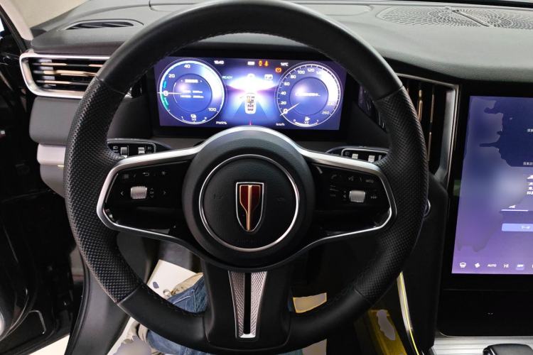 Used Hongqi HS7 PHEV 2024 2.0T PHEV Four-Wheel Drive Flagship Edition 6 Seats
