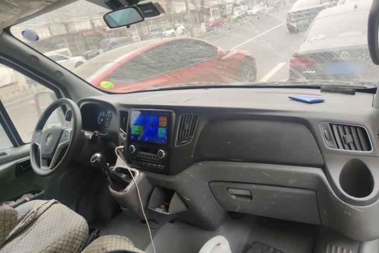 Used Foton Toano 2023 Joy Elephant Van 2.0T Manual Transmission Extended Wheelbase Ultra-High Roof Rear Single Tire 3-Seater
