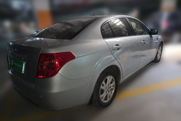 Used Bestune B50 2012 1.6L manual fashion version
