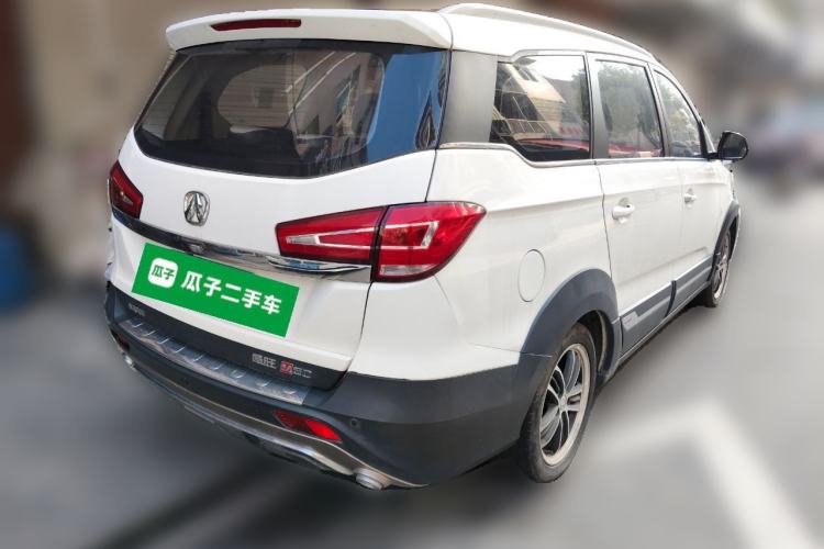 Used BAIC Weiwang M60 2017 1.5L Manual Platinum Edition
