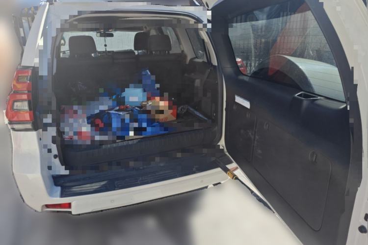 Used Toyota Prado 2018 3.5L Automatic TX-L with Rear-Mounted Spare Tire Trunk