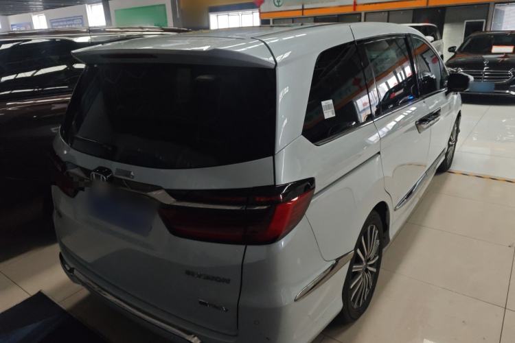 Used Honda Elysion 2024 2.0L eHEV Luxury Edition
