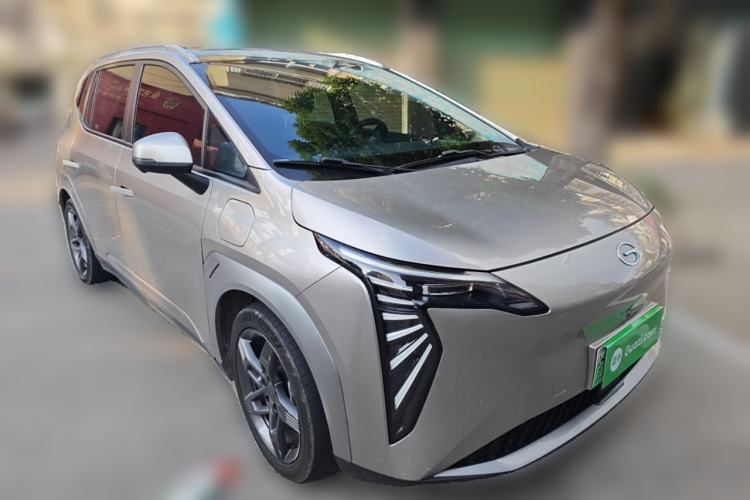 Used AION Y 2023 Plus 510 Tech Edition Front Right 45 Deg