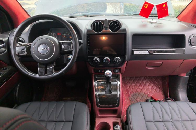 Used Jeep Compass 2015 2.0L two-wheel drive sport version