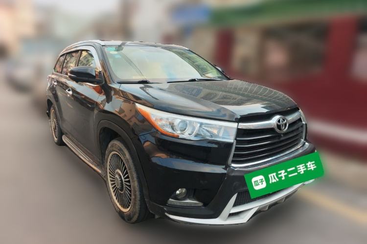 Used Toyota Highlander 2015 2.0T Four-Wheel Drive Luxury Edition 7-Seater Front Right 45 Deg