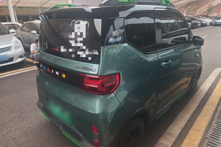Used Wuling Hongguang MINIEV 2022 GAMEBOY 200km Play Edition with Lithium Iron Phosphate