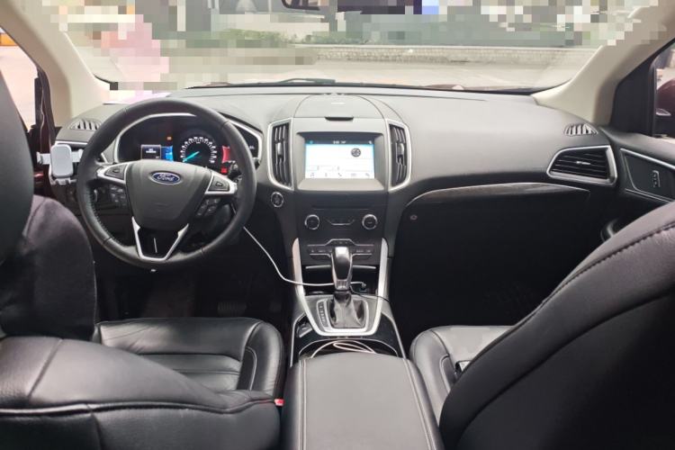 Used Ford Edge 2016 EcoBoost 245 Two-Wheel-Drive Titanium 7-Seater
