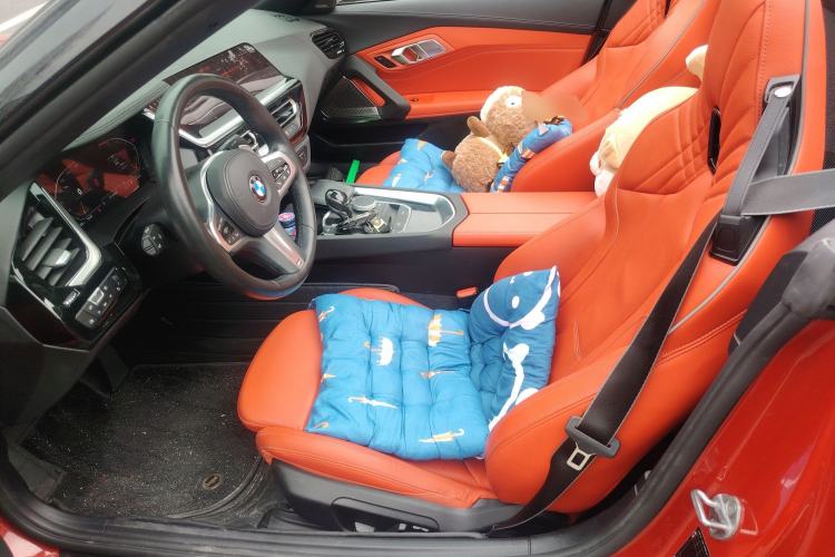 Used BMW Z4 2019 sDrive 25i M Sport Package Left Front Seat