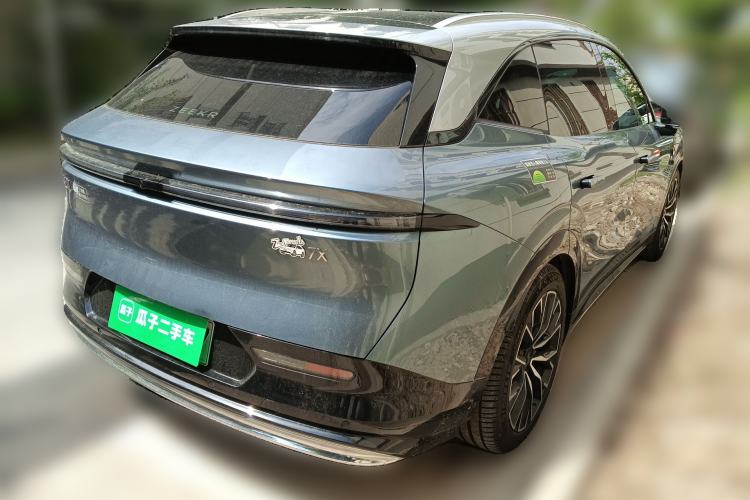 Used Zeekr 7X 2025 100kWh Long-Range All-Wheel Drive Intelligent Driving Version
