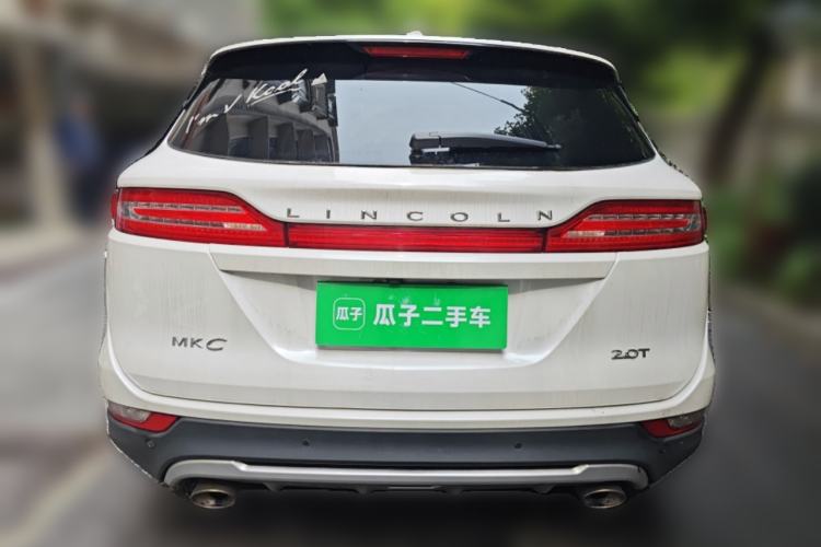 Used Lincoln MKC 2017 2.0T Two-Wheel Drive Deluxe Edition