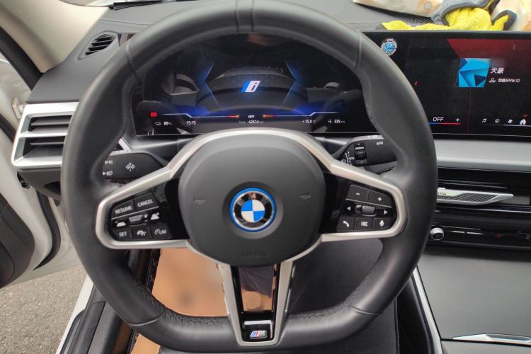 Used BMW i3 2025 eDrive 35 L