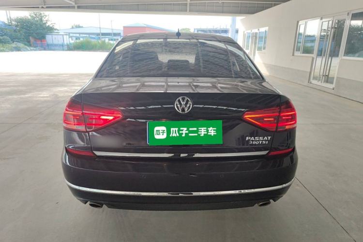 Used Volkswagen Passat 2016 380TSI DSG Ultimate Edition