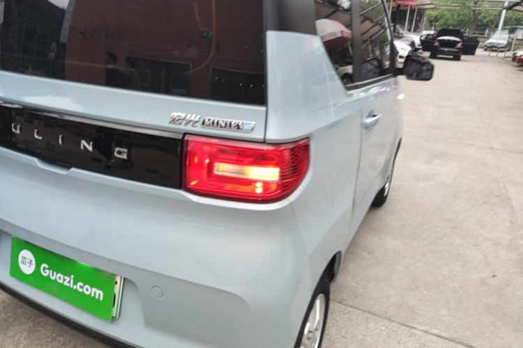 Used Wuling Hongguang MINIEV 2020 Zizai Version Lithium-NMC Right Rear Taillight