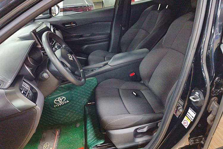 Used Toyota C-HR 2018 2.0L Elite Version China VI Standard