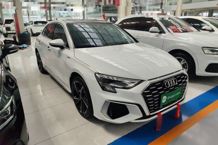 Used Audi A3 2024 Sportback 35 TFSI Fashionable Sports Model
