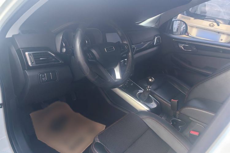 Used Zotye Domy X5 2016 1.5T Manual Luxury 7-Seater China V Emission Standard