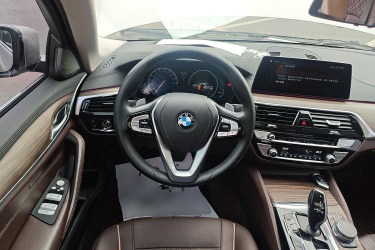 Used BMW 5 Series 2019 530Li Luxury Edition Premium Package
