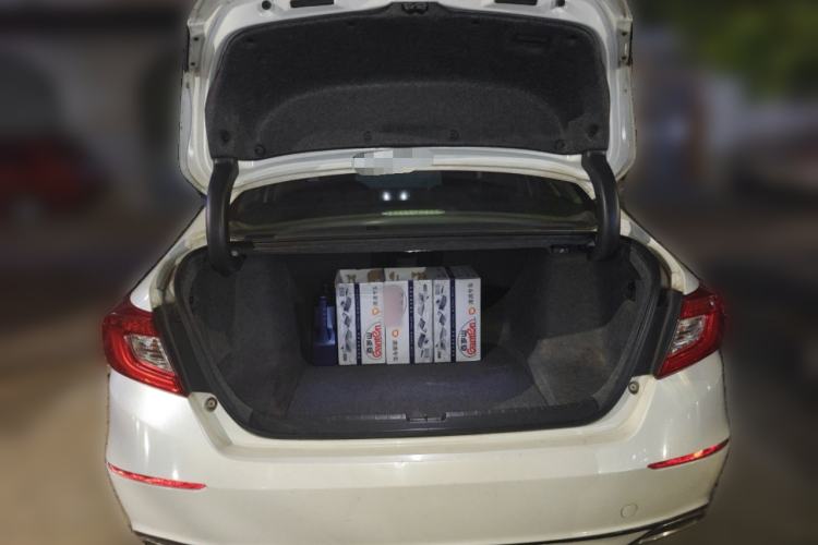 Used Honda Accord 2018 230TURBO Comfort Edition China VI Emission Standard Trunk