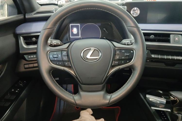 Used Lexus UX 2020 260h Explore & Adventure Edition
