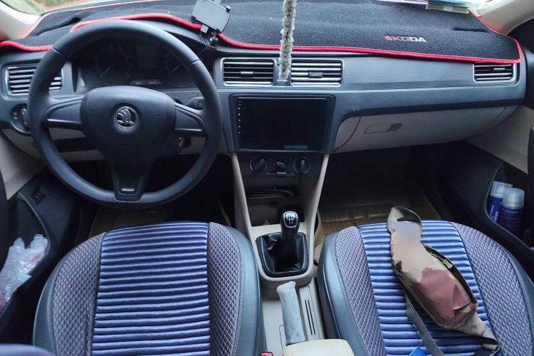 Used Skoda Rapid 2015 1.6L Manual Smart Selection Model