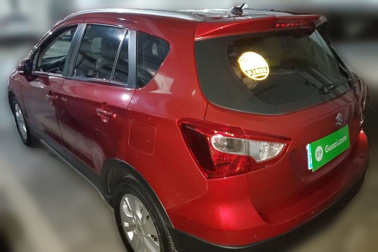 Used Suzuki S-Cross 2015 1.6L CVT Two-Wheel Drive Elite Version