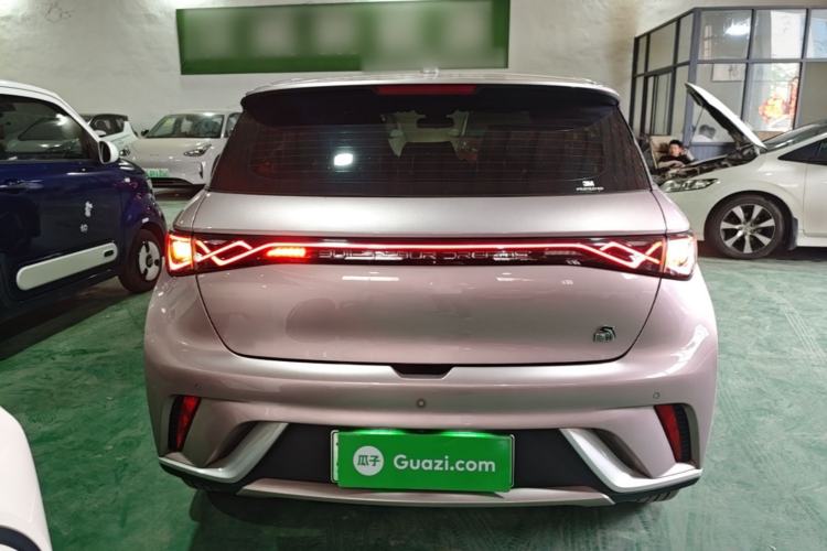 Used BYD Dolphin 2021 405 km Fashion Edition
