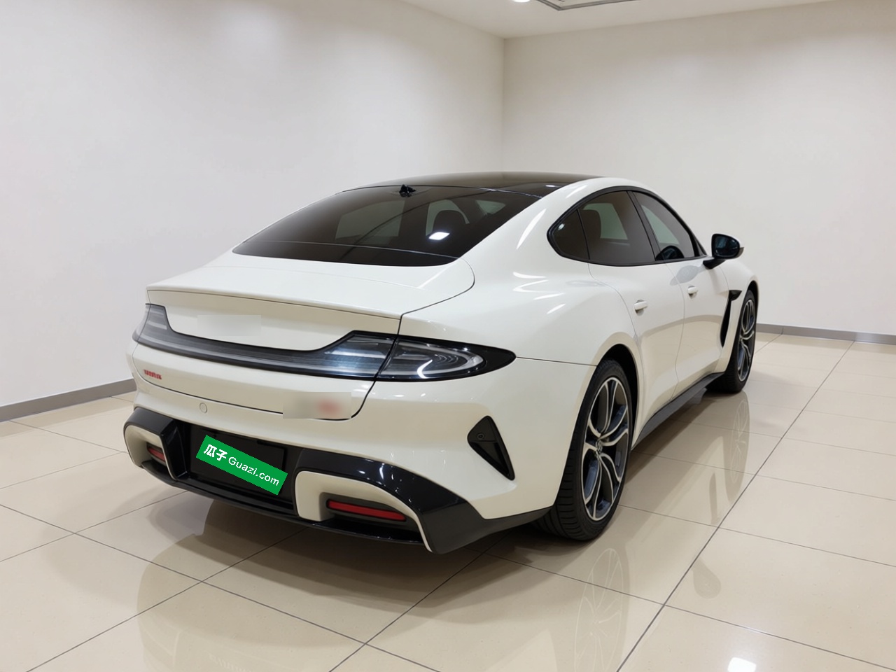 Xiaomi Auto SU7 2024 Four-Wheel Drive Ultra-Long Range Advanced Intelligent Driving Max Edition — снимка 6
