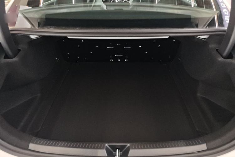 Used Mercedes-Benz A-Class 2025 A 200 L Fashion Model
