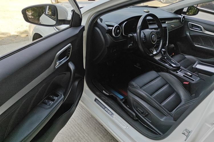 Used MG 6 2017 20T Automatic Luxury Smart Connect Version China V Standard

