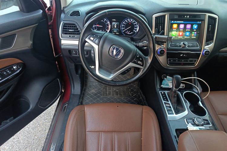 Used Changan CS95 2017 2.0T Two-Wheel Drive Zhitu Edition