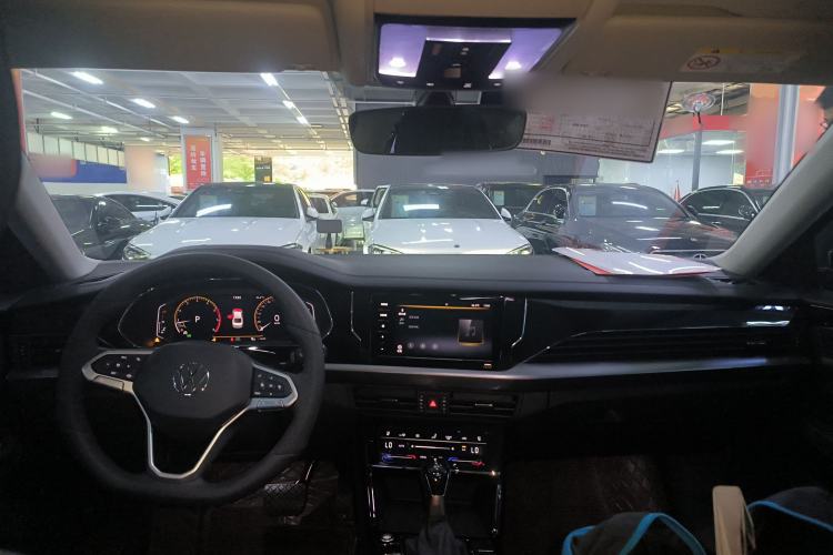 Used Volkswagen Passat 2025 Premium Version 380TSI Dragon Edition
