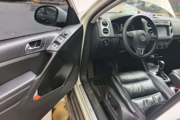 Used Volkswagen Tiguan 2017 300TSI Automatic Two-Wheel Drive Silk Road Comfort Edition Driver Seat