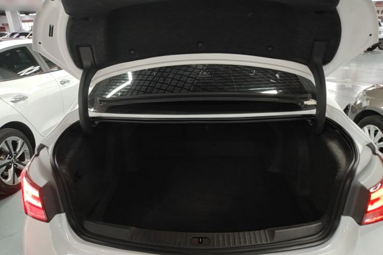 Used Buick Verano 2018 Sedan 20T Dual-Clutch Leading Model
