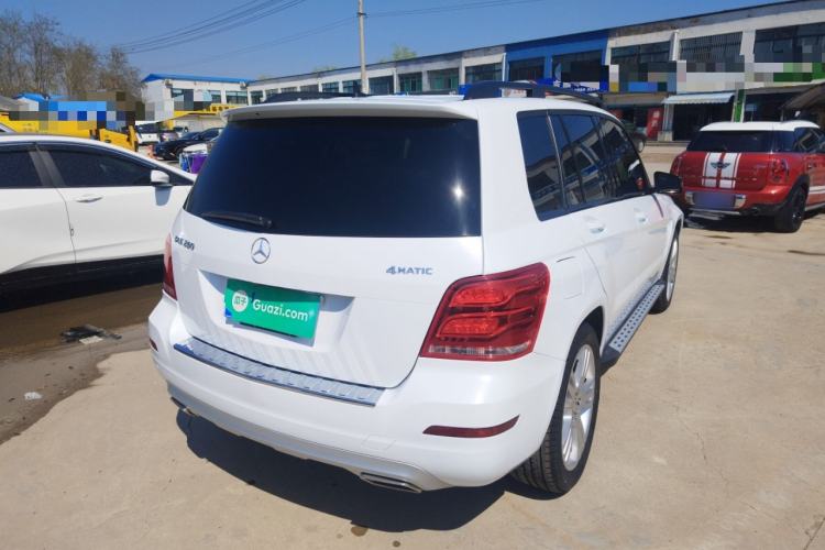 Used Mercedes-Benz GLK-Class 2014 GLK 260 4MATIC Dynamic Model Rear Right 45 Deg