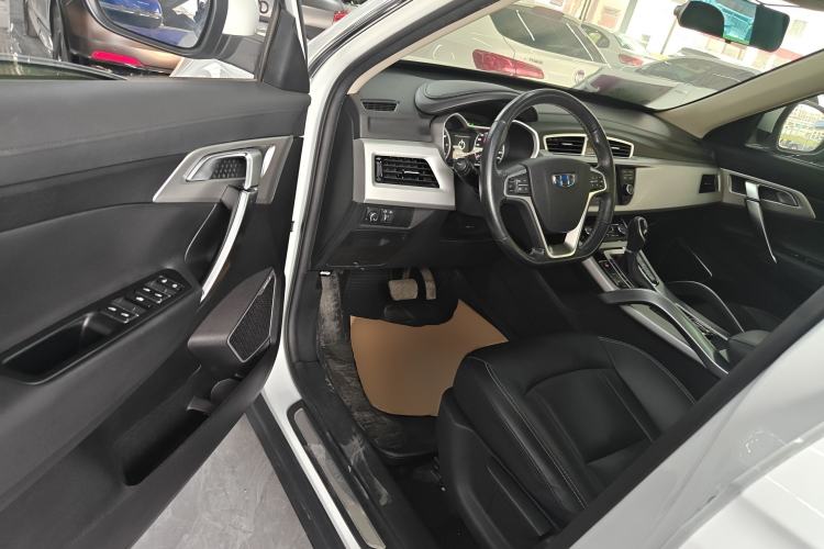 Used Geely Auto Emgrand X7 Sport 2016 1.8TD Automatic ZhiShang Model