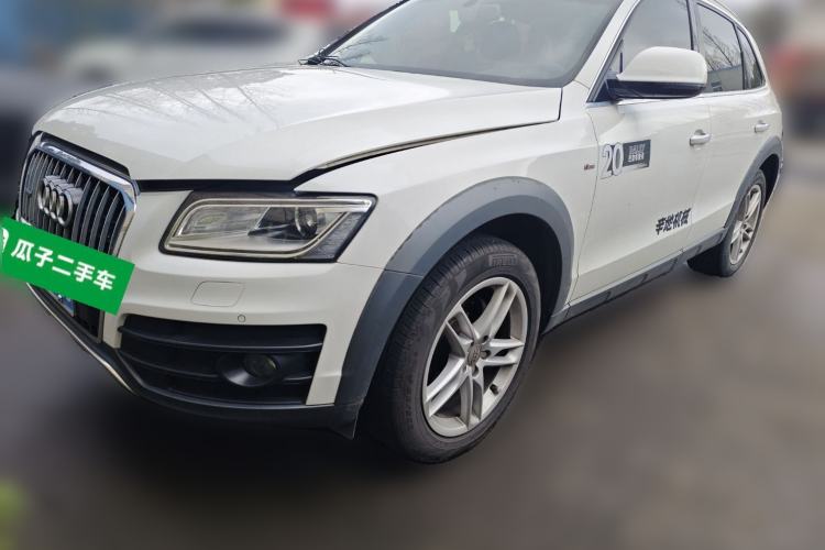 Used Audi Q5 2017 Plus 40 TFSI Technology Model