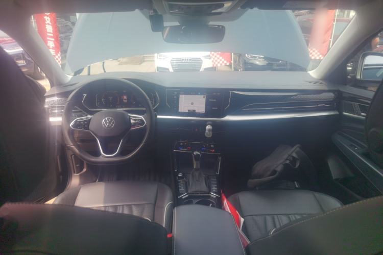 Used Volkswagen Passat 2023 Restyled 330TSI Starry Luxury Edition
