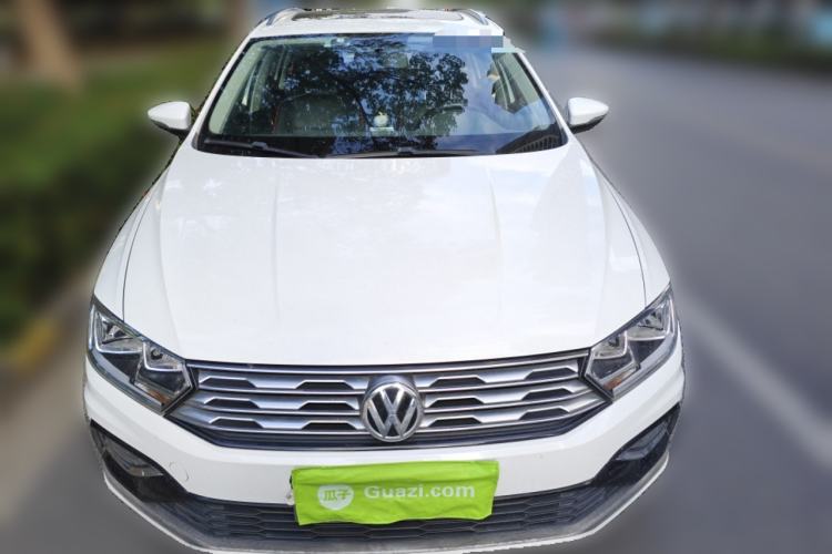 Used Volkswagen C-TREK 2017 230TSI DSG Comfort Version