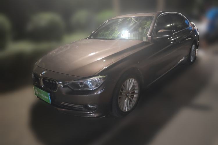 Used BMW 3 Series 2013 Facelifted 320Li Luxury Design Package