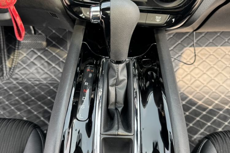 Used Honda Vezel 2019 1.5L CVT Pioneer Edition China VI Gear Lever