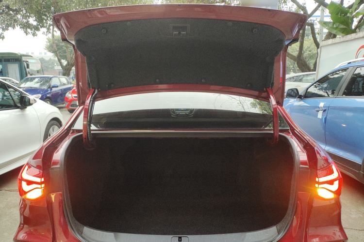 Used Chevrolet Monza 2019 Redline 320T Dual-Clutch Joyful Edition China VI Standard