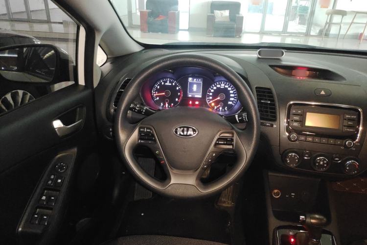 Used Kia K3 2016 1.6L Automatic GL Steering Wheel