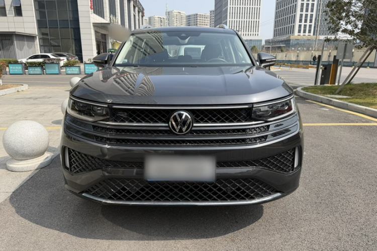 Used Volkswagen Tavendor 2023 380TSI Four-Wheel Drive R-Line Cruise Edition