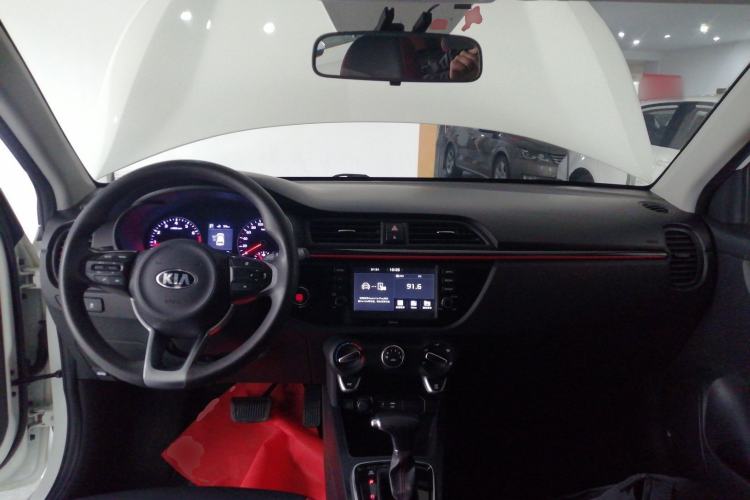 Used Kia KX Cross 2017 1.4L AT GLS
